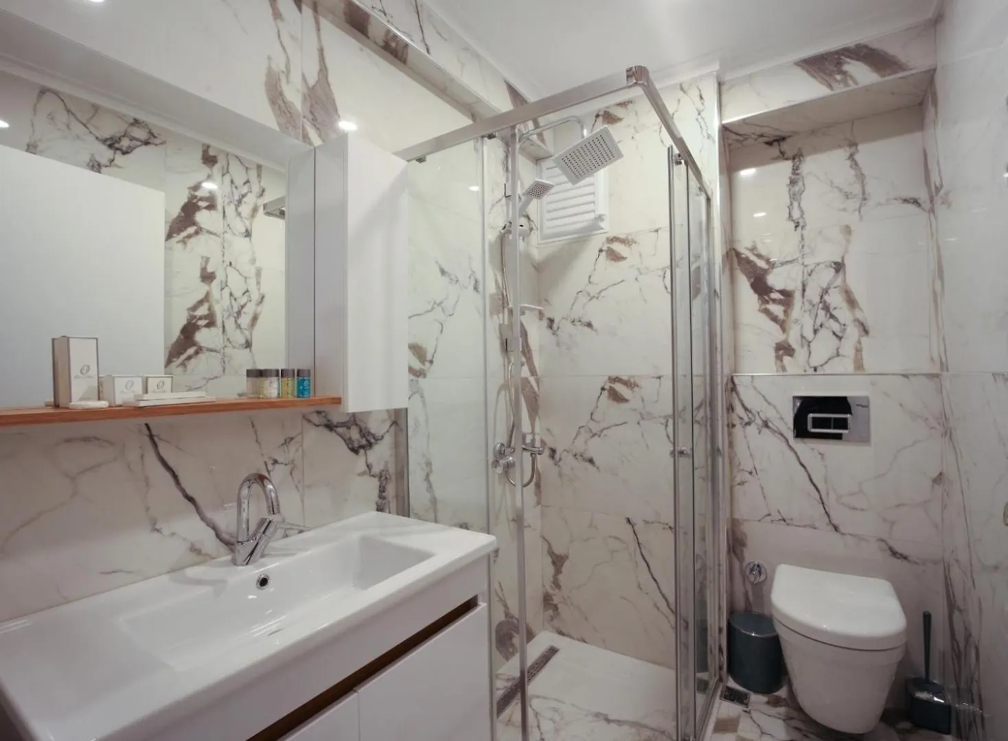 Etiz Hotels & Residences Istanbul 0*,
